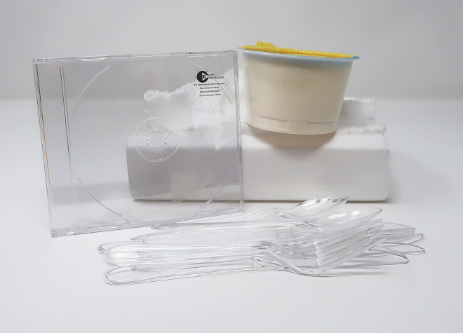 Styropor, CD-Hülle, Joghurtbecher und Plastikbesteck aus Polystyrol